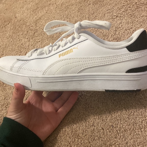 White puma shoes size 5 - Picture 4 of 6
